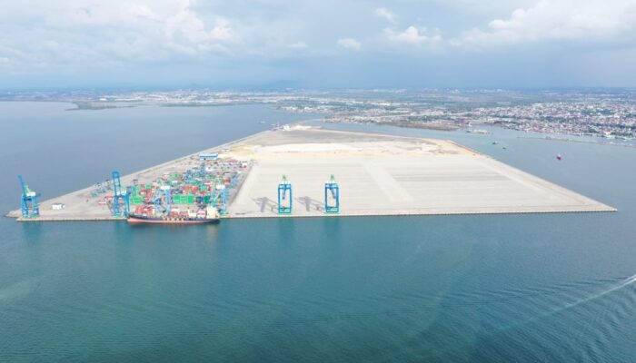 Capaian Arus Bongkar Muat Makassar New Port Meningkat 150 Persen
