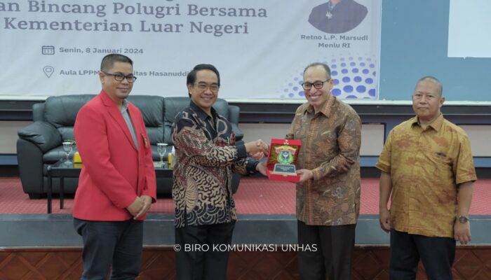 Unhas Nobar Pernyataan Pers Menlu 2024 dan Bincang Polugri Bersama Kemenlu RI