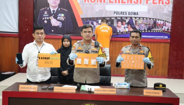 Transaksi Dimedsos dan Jual Kembali, Seorang Pria di Gowa Kuasai Sabu 200 Gram Diamankan Petugas