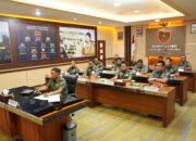 Gelar Vidcon Bersama Jajarannya, Pangdam XIV/Hsn Yakinkan Kesiapsiagaan Menjelang Hari-H Pemilu 2024
