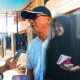 Peserta PSU Agus Nugroho beserta 2 orang putrinya
