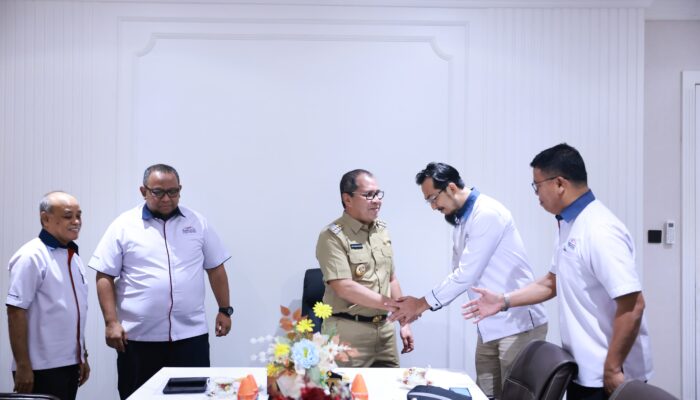 Tanaman Bambu Akan Hiasi Tol Makassar, Bikin Kota Makin Indah!