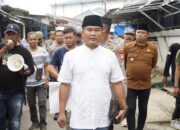Camat Mamajang Andi Irdan Pandita Himbau Pedagang Kaki Lima di Pasar  pt pamos jalan Tanjung bunga dan tanjung Bira RW, 01  tidak menggunakan bahu jalan