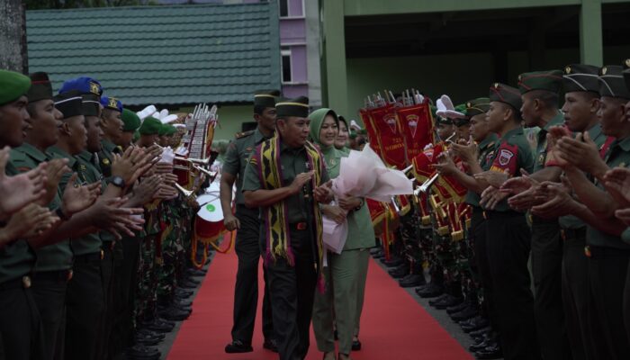 Pangdam XIV/Hsn Kunker di Makorem 143/HO