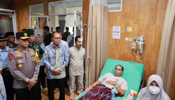 Danny dan Pj Gubernur Pastikan Layanan Kesehatan di Makassar Selalu Siap saat Lebaran