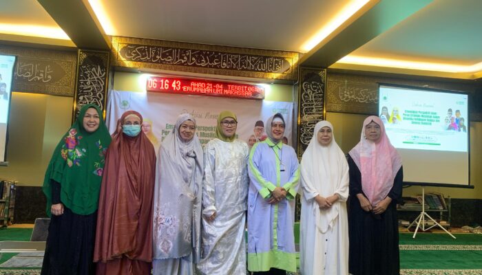 Peringati Hari Kartini, Ketua TP PKK Kota Makassar Buka Diskusi Nasional DDII Sulsel