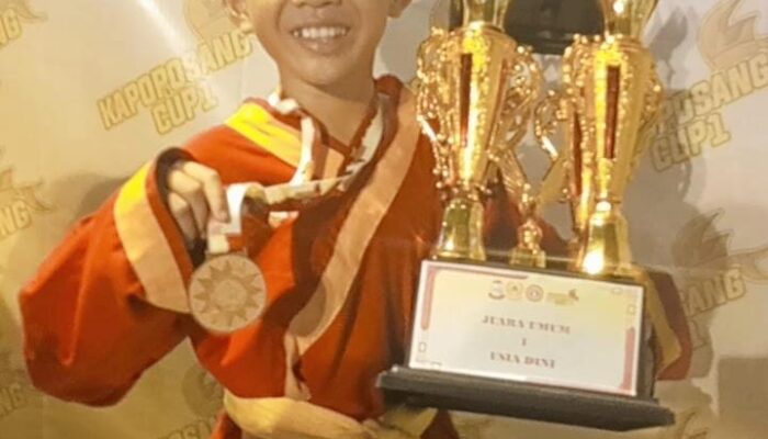 Sultan Faeyza Ajwad Raih Medali Emas Sekaligus Membawa Timnya Meraih Juara Umum 1 di Kejuaraan Kapoposang Cup 1 Perguruan Tapak Suci se-Kota Makassar