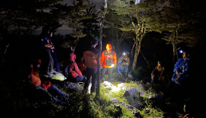 Pendaki Cedera di Pos 9 Gunung Bawakaraeng, Basarnas Lakukan Evakuasi