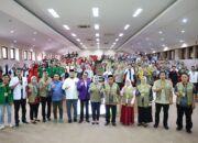 Pemkot Makassar Melepas 100 Orang Tim Pemeriksaan Kesehatan Hewan Kurban 1445 H