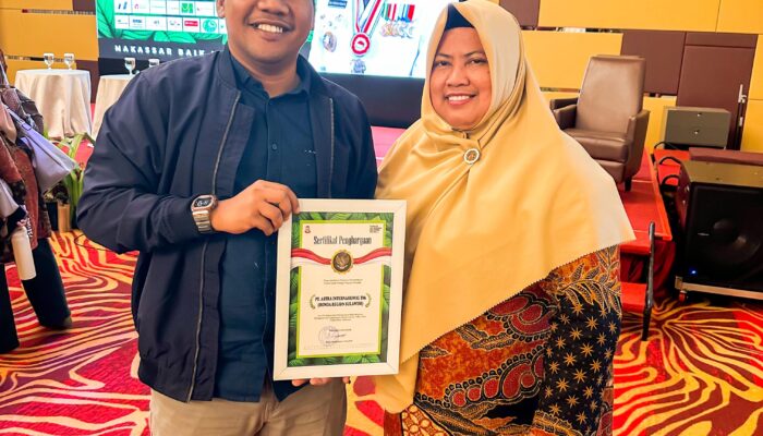 Astra Motor Sulawesi Selatan Raih Penghargaan Perusahaan yang Berkontribusi Baik terhadap Lingkungan