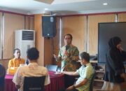 Rektor Unhas Sambut Mahasiswa Inbound dari National University of Singapore (NUS)
