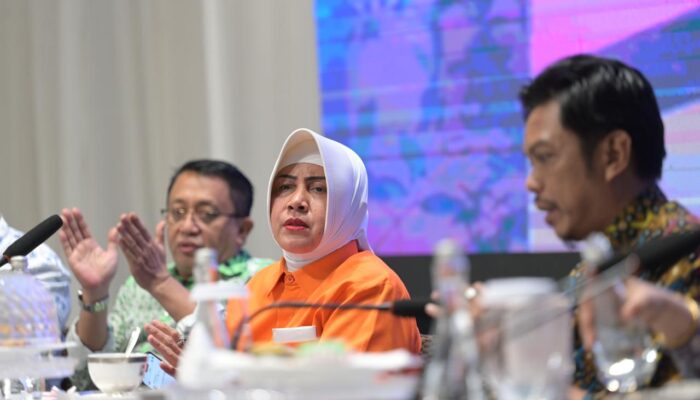 Juara Satu Povinsi, Indira Yusuf Ismail Pimpin Rapat Persiapan Lomba Kelurahan Terpadu Nasional