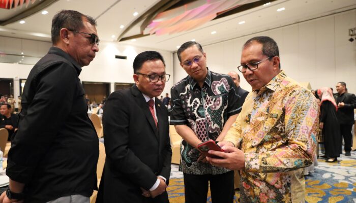 Ilham Azikin Akui Kepemimpinan Danny Pomanto