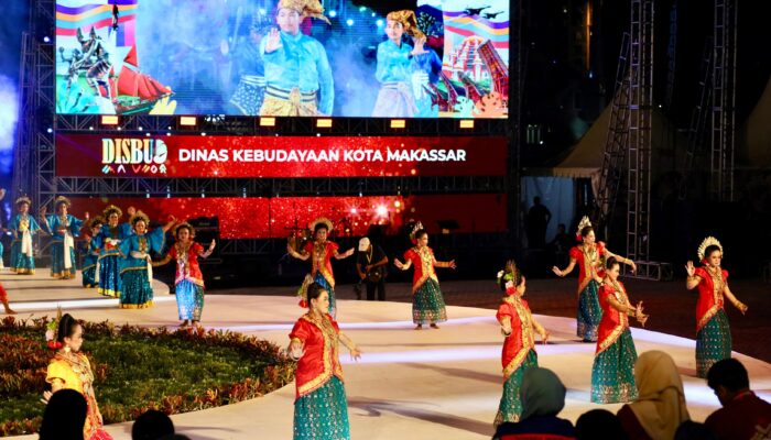 Tari Pasompe dan Ariyo Wahab Meriahkan ‘Makassar Sekalia’ di Hari Kedua F8