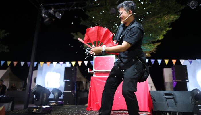 Arigato Magic, Hibur Pengunjung Zona 5 Dengan Aksi Sulap