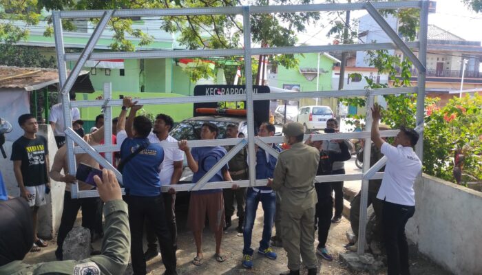 Adanya Bangunan Tanpa Izin di PSU Milik Pemkot Makassar. Distaru Kota Makassar Lakukan Pemantauan dan  Pembongkaran