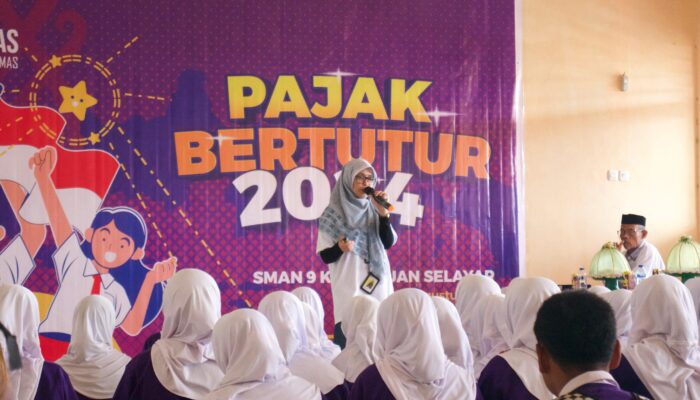 Kanwil DJP Sulselbartra dan KPP Pratama Bulukumba Gelar  kegiatan Pajak Bertutur di SMAN 9 Kepulauan Selayar