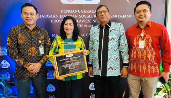Disnaker Makassar Terima Penghargaan BPJS Ketenagakerjaan atas Pertumbuhan Jamsostek Tertinggi di Sulsel