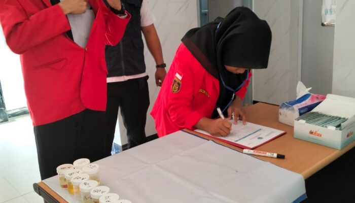 Upaya Cegah Dini Penyalahgunaan Narkoba, Fak Hukum Unhas Tes Urine Maba