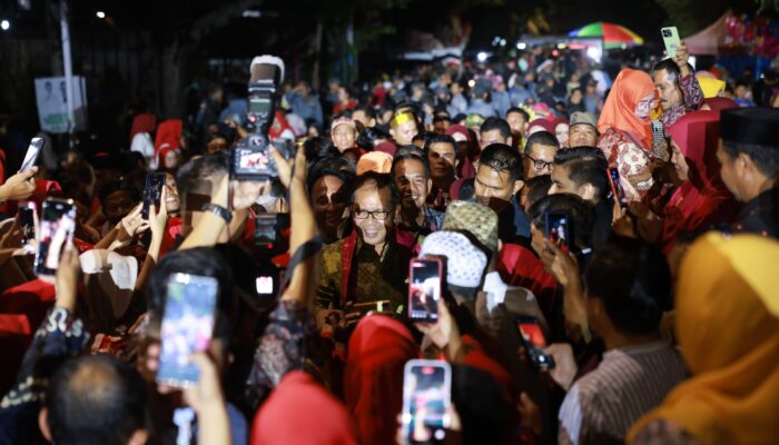 Masyarakat Tallo dan Ujung Tanah Tumpah Ruah Sambut Danny Pomanto-Indira Rayakan Pesta Rakyat
