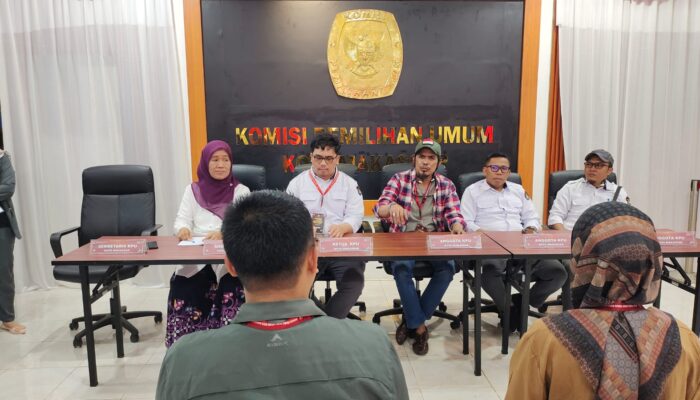 KPU Makassar Gelar Gladi Penyambutan Cakada Saat Mendaftar