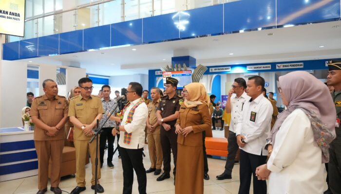 Sekda Sulsel Jufri Rahman Dampingi Kunjungan Kerja Menpan RB Azwar Anas di Kota Makassar dan Kabupaten Maros