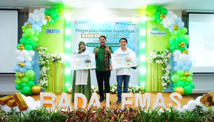 Pegadaian Kanwil Makassar Serahkan Hadiah Grand Prize Program Badai Emas Periode 1 Tahun 2024
