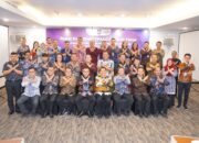 Tantangan Ekonomi Tahun 2025 Lebih Berat, Sekda Sulsel Jufri Rahman Minta TPAKD Optimalkan Program OJK