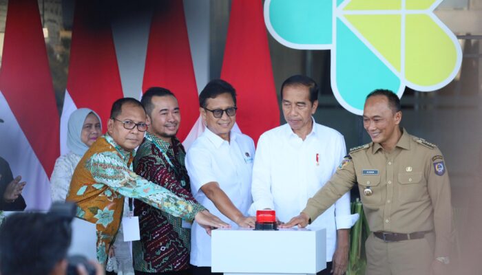 Presiden Jokowi Resmikan RS Kemenkes Makassar, Danny Pomanto: Pusat Layanan Kesehatan OJK