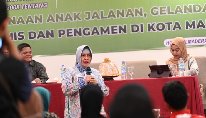 Indira Yusuf Ismail Beri Motivasi Warga Lae-lae Tingkatkan Pariwisata Pulau