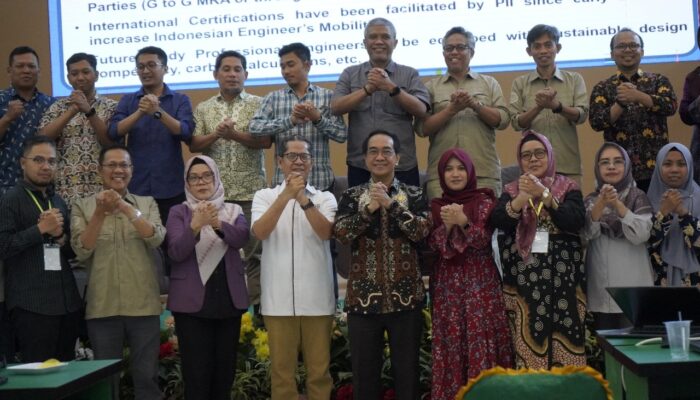 Rektor Unhas Sampaikan Tantangan Global Insinyur Pada Forum Dekan Teknik Indonesia