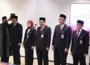 Perkuat Organisasi OJK Lantik Pejabat Level Deputi Komisioner dan Kepala OJK Daerah