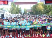 SERU! Pjs Wali Kota Arwin Azis Jadi Runner di Event Notary Run dan Kemenkes Fun Walk