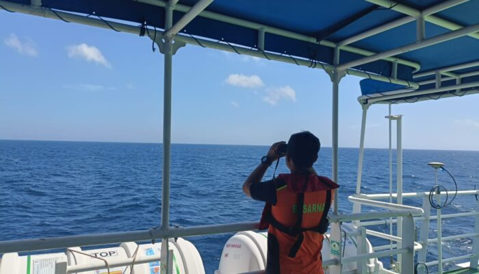 Hari Kedua Pencarian Kapal Pengangkut Ikan yang Tenggelam di Perairan Tanah Keke, Kab Takalar