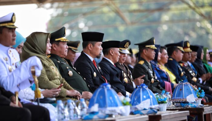Pjs Wali Kota Makassar Arwin Azis Ikut Semarakkan Upacara HUT TNI di Karebosi