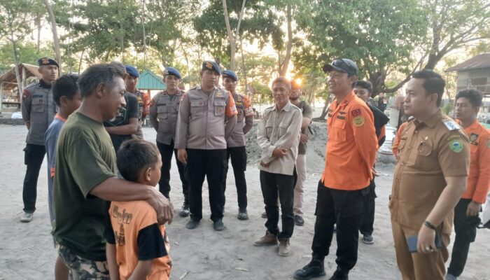 Tim SAR Gabungan Temukan Empat Nelayan yang Sempat Hilang Kontak di Perairan Arawange Barru