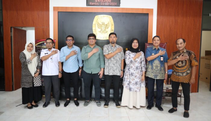 Kunjungan ke KPU Makassar, Pjs Wali Kota Pastikan Kesiapan Pilkada 2024