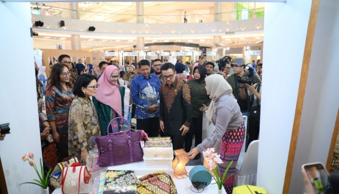 Dukung UMKM Naik Kelas, Pegadaian Menjadi BUMN Penyelenggara BerKRIYAsi di Makassar