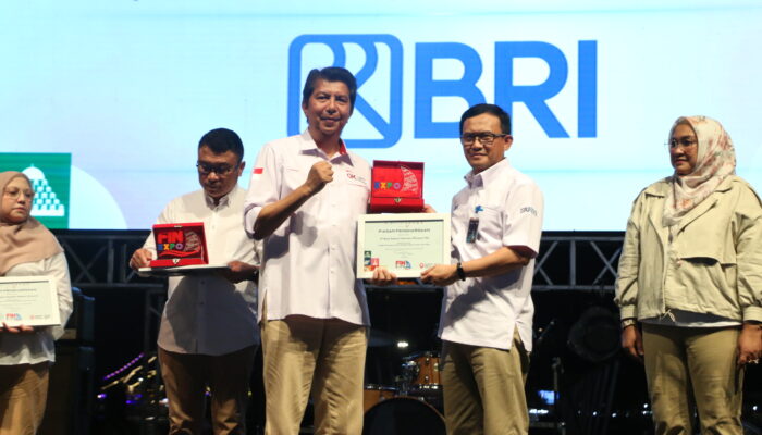 Financial Expo (FinExpo) BIK 2024, Berbagai Penghargaan Diberikan Kepada Lembaga Jasa Keuangan dengan Berbagai kategori