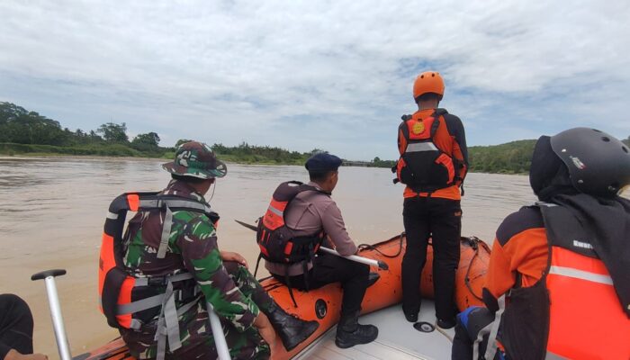Tim SAR Gabungan Cari Pemuda Yang Tenggelam di Bendungan Benteng
