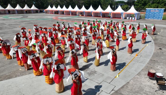Drum Corps Makassar dan Tari Butta Kalabbirangku Tampil Memukau di HUT Kota Makassar ke-417