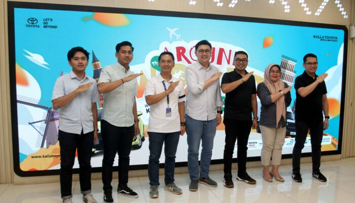 Dapatkan Berbagai Promo di  Public Display Around the World by Kalla Toyota