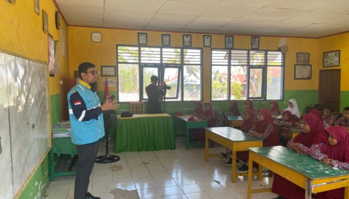 PLN Nusantara Power UP Punagaya: Edukasi dan Gizi untuk Generasi Muda Jeneponto