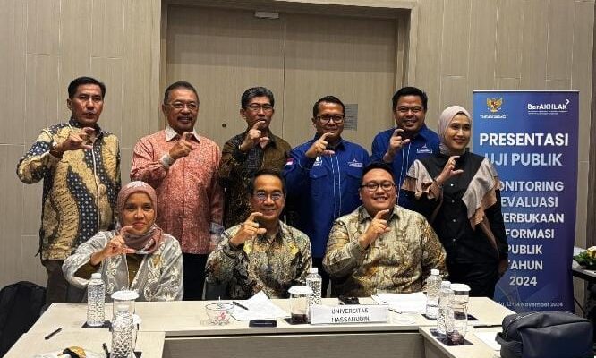 Rektor Unhas Hadiri Uji Publik Monev Keterbukaan Informasi Publik 2024
