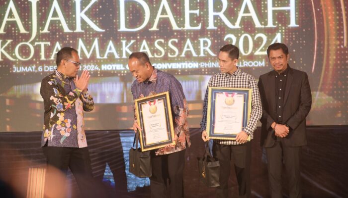 Tax Award Bapenda 2024, Danny Pomanto Sebut Pendapatan The Real Prestasi Pemerintahan