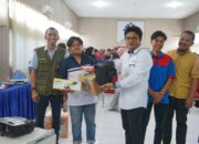 Penyerahan Bantuan Peralatan Pengelasan Masyarakat Desa Punagaya