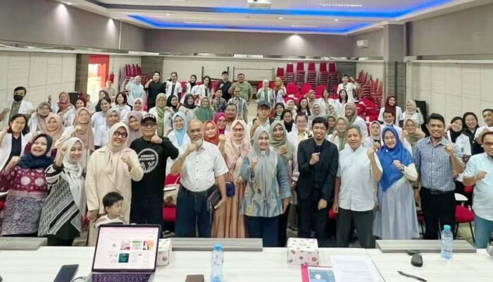 Gelar Coaching Clinic Proposal Riset, FKG Unhas Hadirkan Narasumber dari ITB