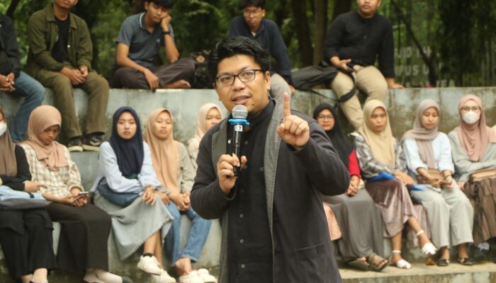 Ngabuburit Bareng Career Center Unhas, Bahas Tips Public Speaking Bagi Mahasiswa