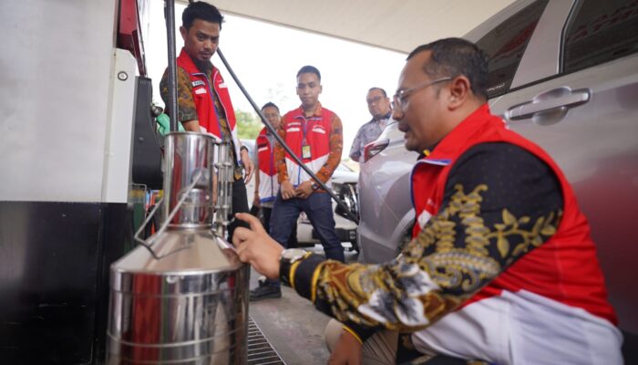 Pertamina Patra Niaga Sulawesi Sinergi Pengamanan Energi Jelang Ramadan, Tinjau Layanan Lapangan dan Hadiri Kunker Komisi XII DPR RI di Kendari
