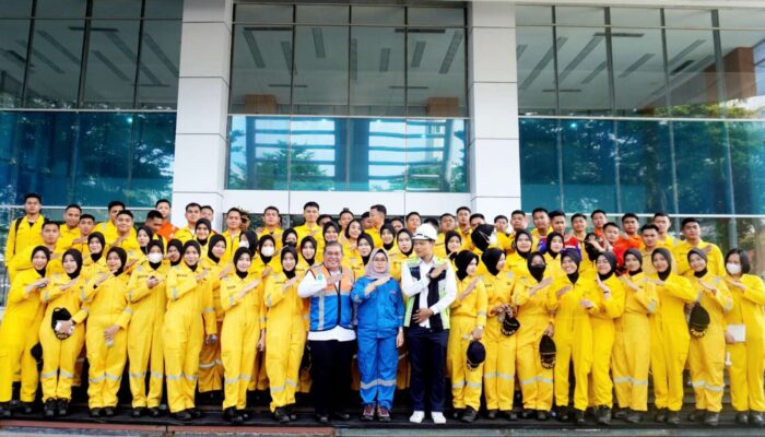 Pelindo Regional 4 Makassar Perkuat Kerja Sama dengan PIP Makassar Lewat Praktek Lapangan